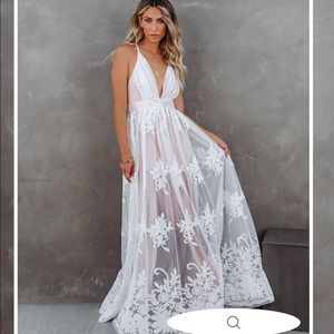 Lace white dress for maternity/engagement